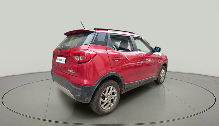 2023 Mahindra XUV300 W8 1.2 PETROL, Petrol, Manual, 14,700 km, exterior
