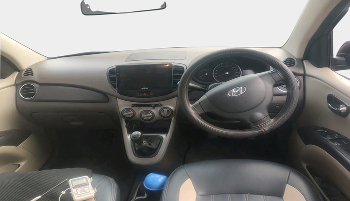 2013 Hyundai i10 MAGNA 1.2, Petrol, Manual, 1,13,368 km, interior