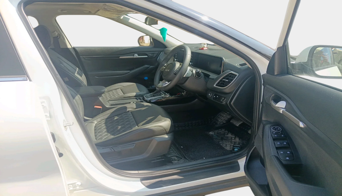 2025 KIA SELTOS HTK Plus (O) 1.5 Petrol IVT, Petrol, Automatic, 6,157 km, interior