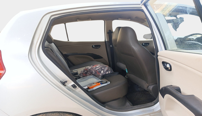 2013 Hyundai i10 SPORTZ 1.2 AT, Petrol, Automatic, 44,699 km, interior