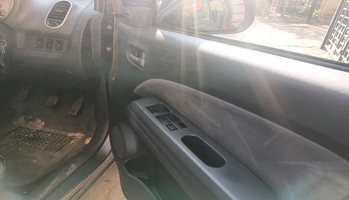 2010 Maruti Ritz VXI, Petrol, Manual, 81,539 km, interior