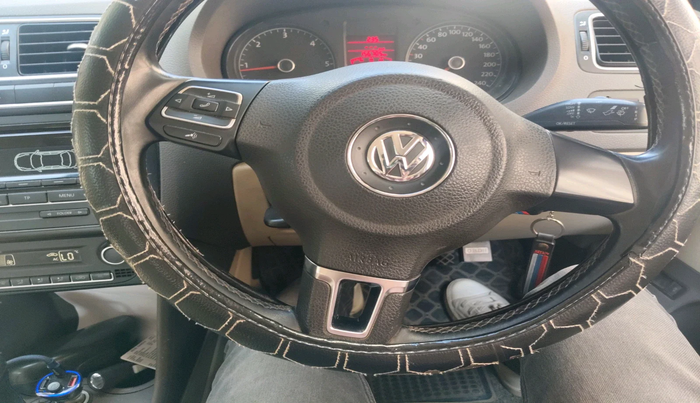 2012 Volkswagen Vento HIGHLINE DIESEL 1.6, Diesel, Manual, 1,56,706 km, interior