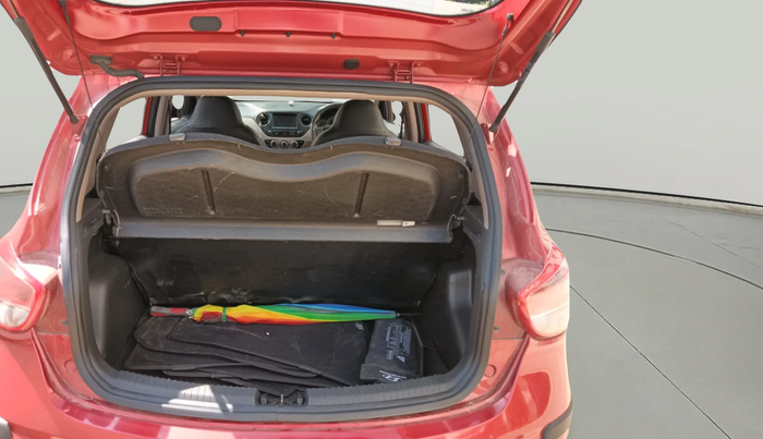 2018 Hyundai Grand i10 SPORTZ AT 1.2 KAPPA VTVT, Petrol, Automatic, 31,260 km, exterior