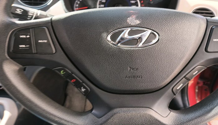 2018 Hyundai Grand i10 SPORTZ AT 1.2 KAPPA VTVT, Petrol, Automatic, 31,260 km, interior