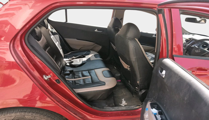 2018 Hyundai Grand i10 SPORTZ AT 1.2 KAPPA VTVT, Petrol, Automatic, 31,260 km, interior