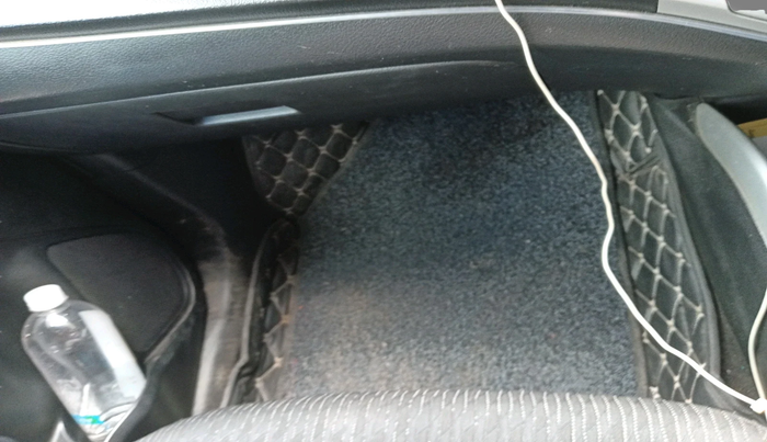 2017 Maruti Baleno ZETA PETROL 1.2, Petrol, Manual, 1,11,793 km, interior