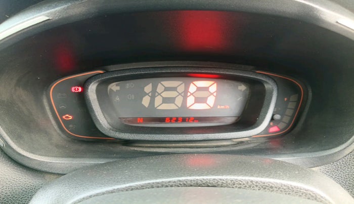 2017 Renault Kwid CLIMBER 1.0 AMT, Petrol, Automatic, 62,312 km, interior