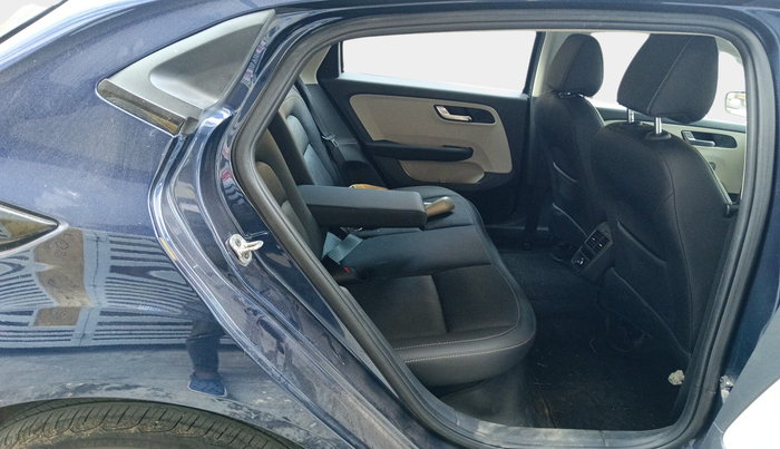 2022 Tata ALTROZ XZA PLUS, Petrol, Automatic, 27,352 km, interior