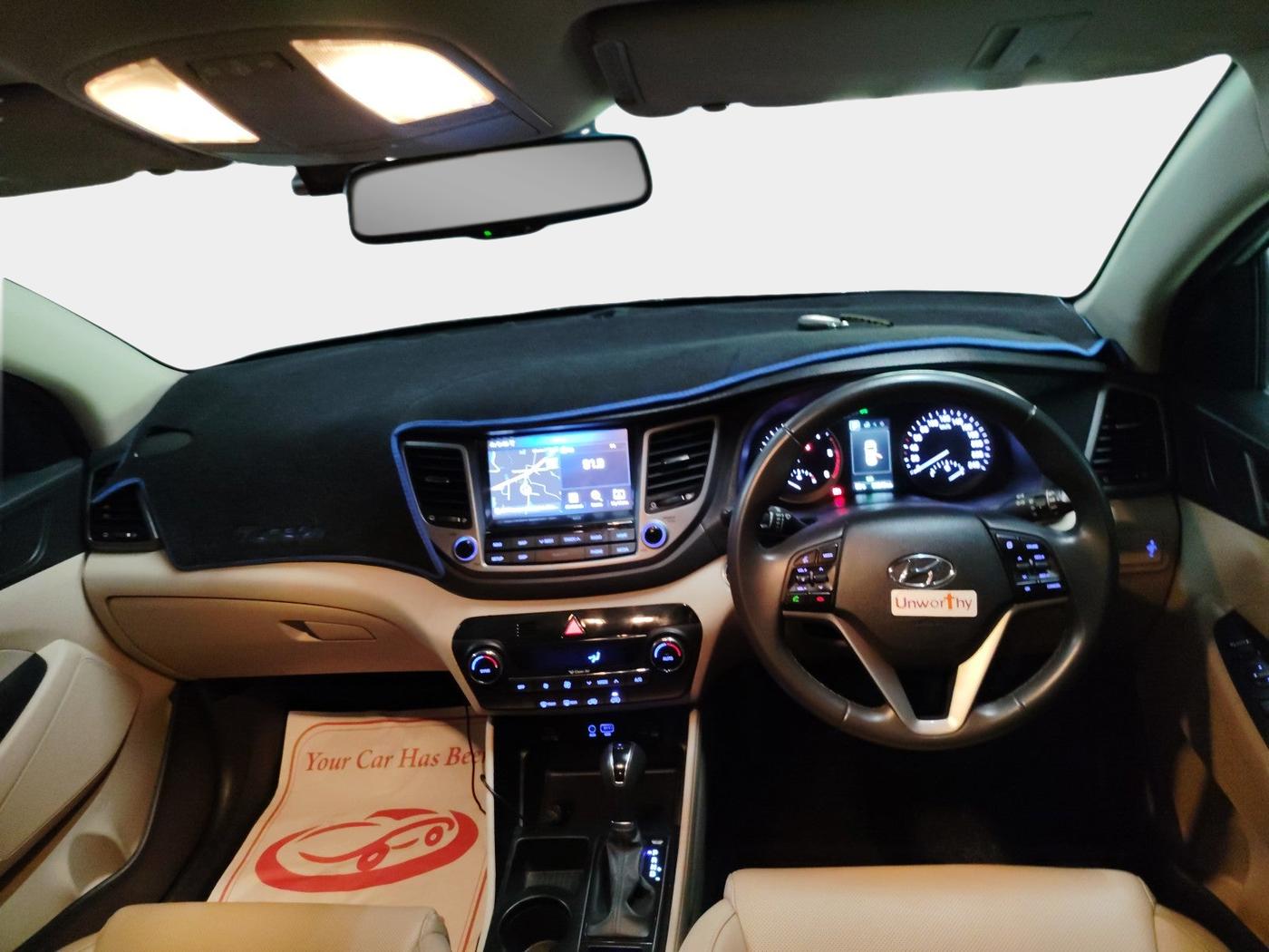2017 Hyundai Tucson GLS 2WD AT DIESEL, Diesel, Automatic, 59,847 km, interior