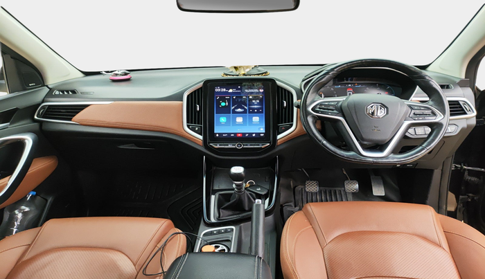 2021 MG HECTOR PLUS SHARP 2.0 DIESEL TURBO MT 6-STR, Diesel, Manual, 58,002 km, interior