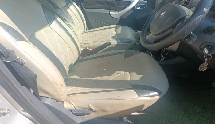 2014 Renault Duster 110 PS RXZ 4X4 MT DIESEL, Diesel, Manual, 1,38,398 km, interior