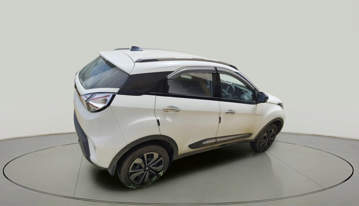 2023 Tata NEXON XM PETROL, Petrol, Manual, 26,028 km, exterior