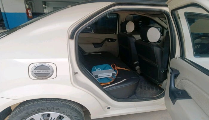 2012 Mahindra Verito 1.5 D4 BS III, Diesel, Manual, 81,898 km, interior