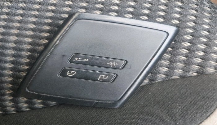 2020 Renault TRIBER RXZ, Petrol, Manual, 60,768 km, interior