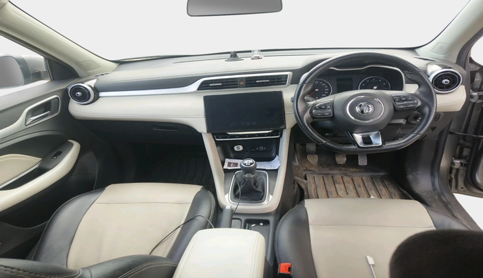 2022 MG ASTOR SUPER EX 1.5 MT, Petrol, Manual, 32,025 km, interior