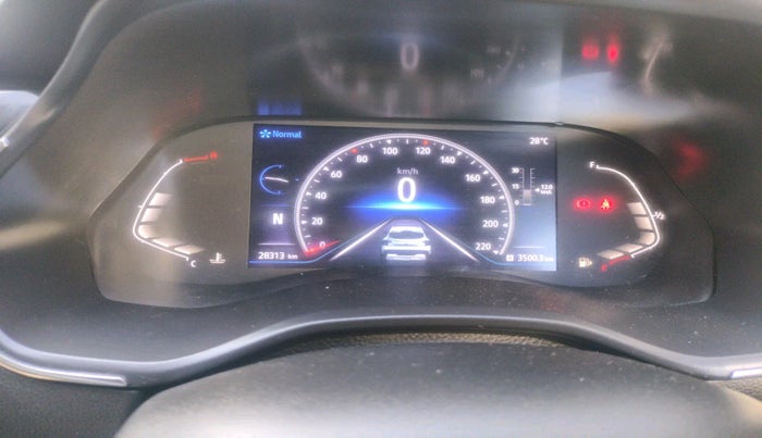 2023 Renault Kiger RXZ AMT, Petrol, Automatic, 28,313 km, interior