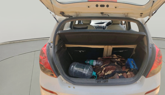 2013 Hyundai i20 ASTA 1.4 CRDI, Diesel, Manual, 1,31,114 km, exterior