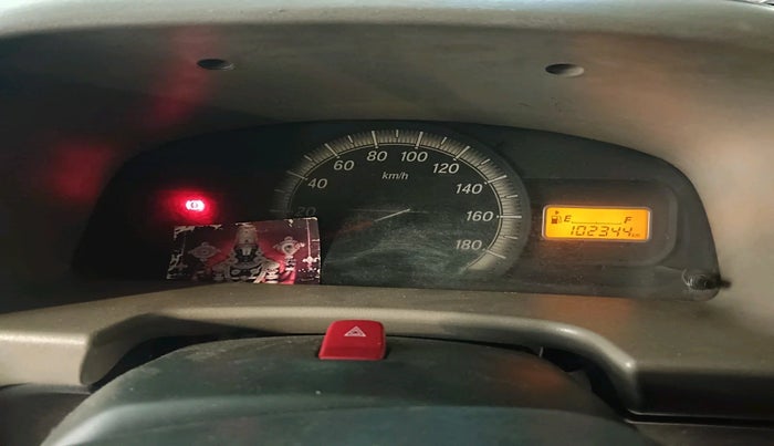 2014 Maruti Eeco 5 STR, Petrol, Manual, 1,02,344 km, interior