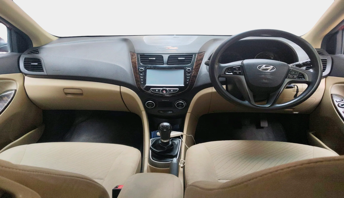 2016 Hyundai Verna 1.6 VTVT SX, Petrol, Manual, 1,03,606 km, interior