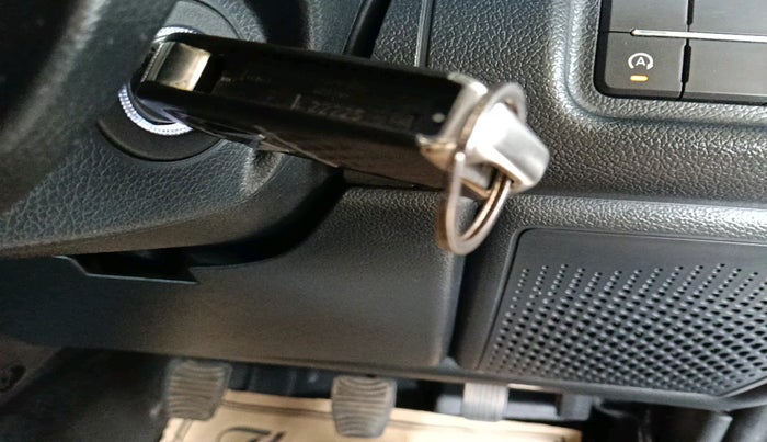 2022 Mahindra Thar LX D 4*4 MT HT, Diesel, Manual, 56,299 km, interior