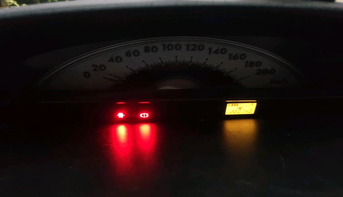 2011 Toyota Etios Liva GD, Diesel, Manual, 2,20,740 km, interior