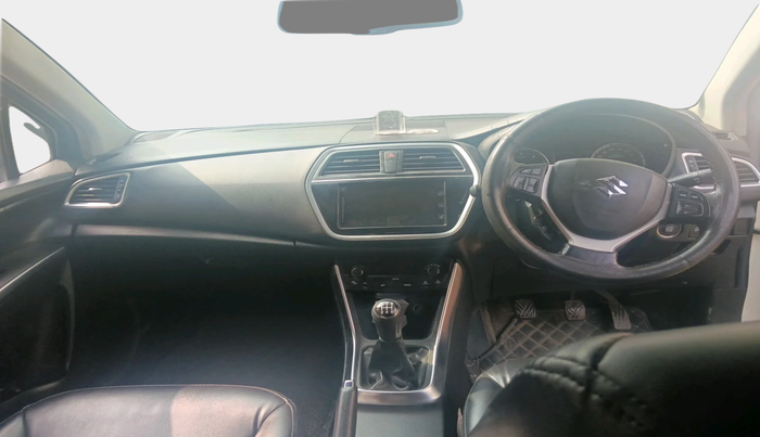 2017 Maruti S Cross ALPHA 1.3, Diesel, Manual, 86,929 km, interior