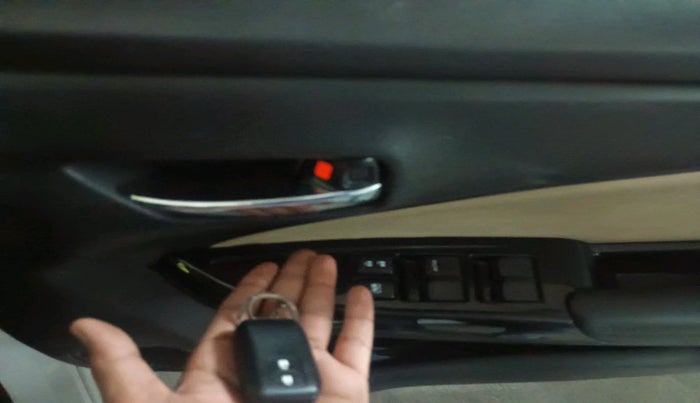 2023 Toyota Glanza V, Petrol, Manual, 44,926 km, interior