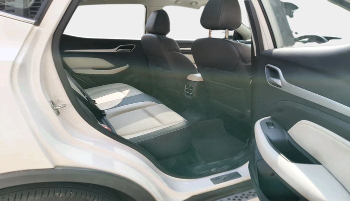 2025 MG ASTOR SHARP 1.5 MT, Petrol, Manual, 11,724 km, interior