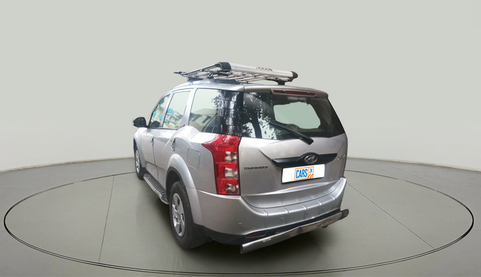 2017 Mahindra XUV500 W6, Diesel, Manual, 1,53,386 km, exterior