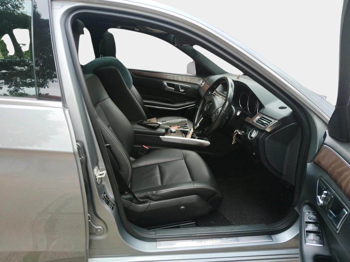 2015 Mercedes Benz E Class E 250 CDI AVANTGARDE, Diesel, Automatic, 68,038 km, interior