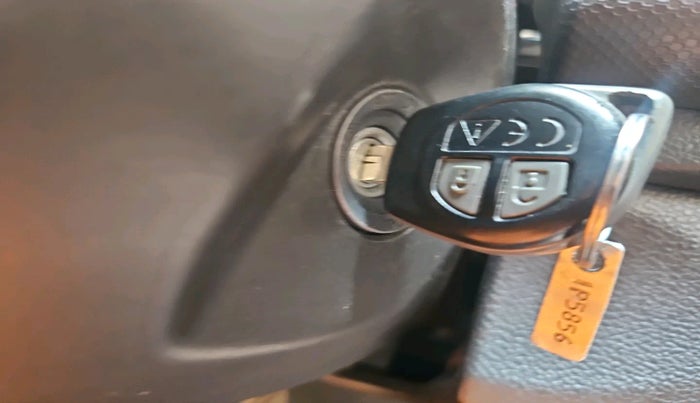 2023 Maruti BREZZA VXI SMART HYBRID, Petrol, Manual, 19,231 km, interior