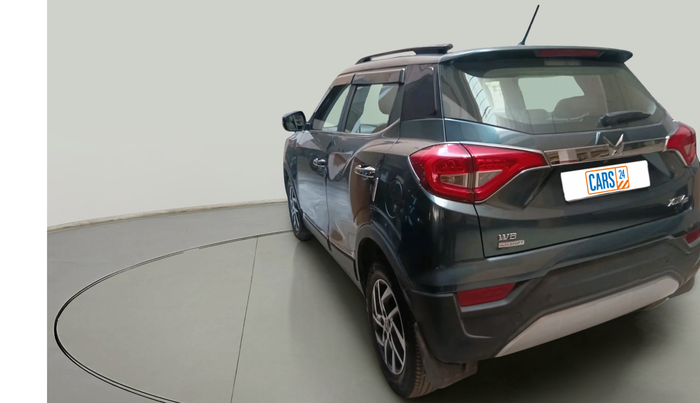2022 Mahindra XUV300 W8 (O) 1.5 DIESEL AMT, Diesel, Automatic, 62,521 km, exterior