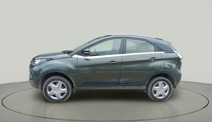 2022 Tata NEXON XZ PETROL, Petrol, Manual, 26,000 km, exterior