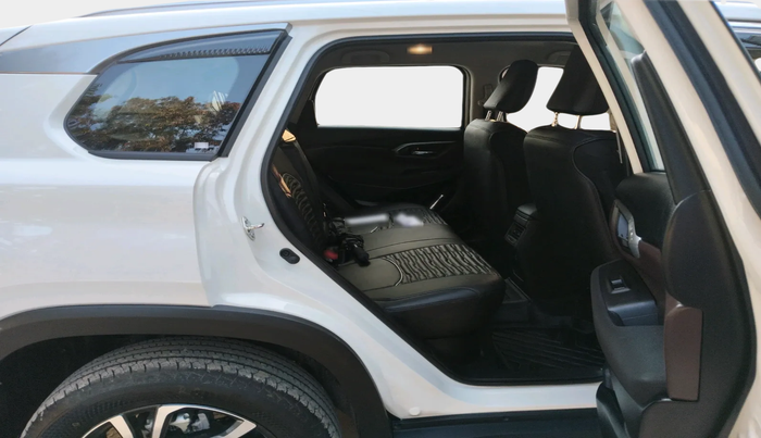 2025 Maruti Grand Vitara DELTA SMART HYBRID AT, Petrol, Automatic, 680 km, interior