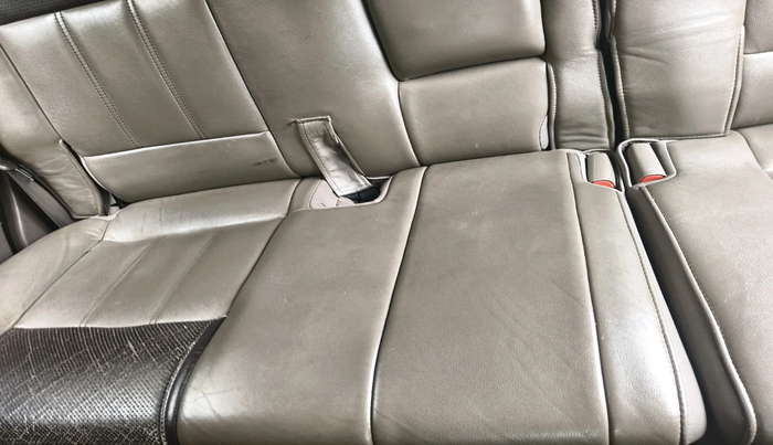 2014 Mahindra XUV500 W8, Diesel, Manual, 1,45,048 km, interior