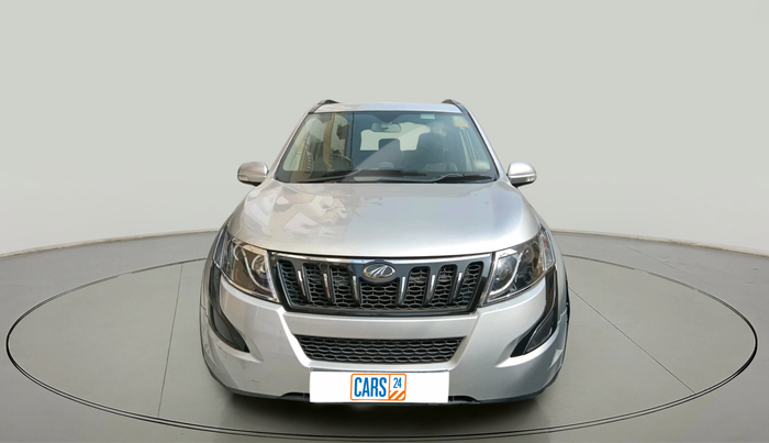 2015 Mahindra XUV500 W6, Diesel, Manual, 74,001 km, exterior
