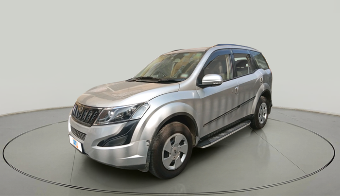 2015 Mahindra XUV500 W6, Diesel, Manual, 74,001 km, exterior