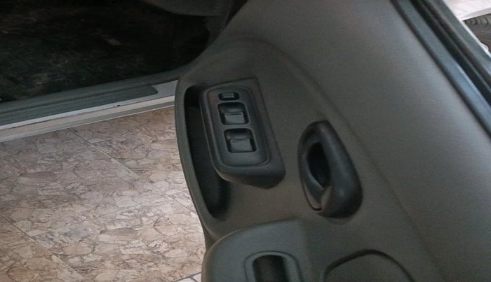 2011 Maruti Alto K10 LXI, Petrol, Manual, 80,898 km, interior