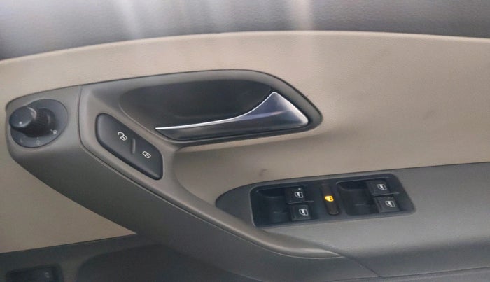 2013 Volkswagen Vento COMFORTLINE DIESEL 1.6, Diesel, Manual, 76,141 km, interior