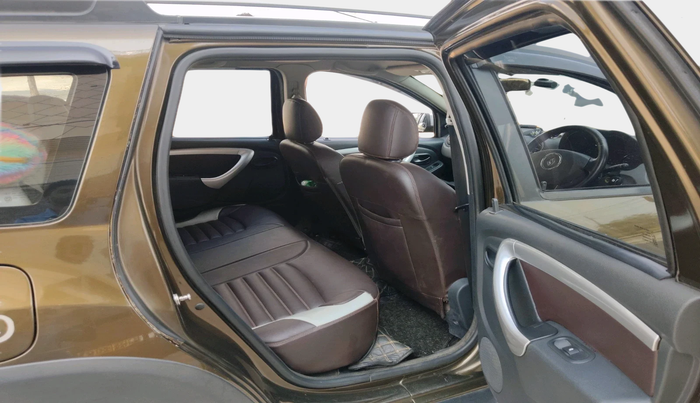 2014 Renault Duster 110 PS RXL ADVENTURE, Diesel, Manual, 1,29,847 km, interior