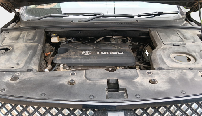 2023 MG HECTOR PLUS SAVVY PRO 1.5 TURBO CVT 6 STR, Petrol, Automatic, 9,207 km, exterior