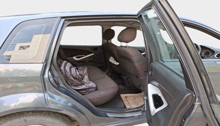 2010 Ford Figo TITANIUM 1.4 DIESEL, Diesel, Manual, 92,381 km, interior