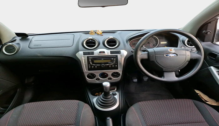 2010 Ford Figo TITANIUM 1.4 DIESEL, Diesel, Manual, 92,381 km, interior