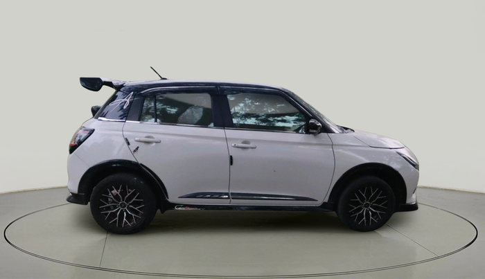 2024 Maruti Swift VXi AMT, Petrol, Automatic, 11,403 km, exterior