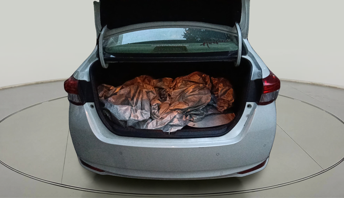 2020 Toyota YARIS VX CVT, Petrol, Automatic, 54,109 km, exterior