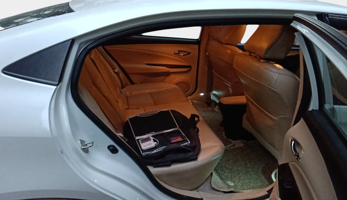 2020 Toyota YARIS VX CVT, Petrol, Automatic, 54,109 km, interior