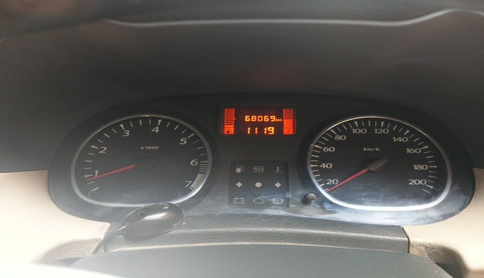 2014 Renault Duster RXL PETROL, Petrol, Manual, 68,069 km, interior