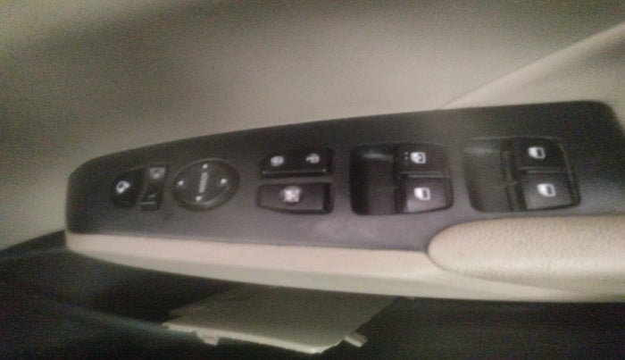 2018 Hyundai Verna 1.6 CRDI SX, Diesel, Manual, 1,60,326 km, interior