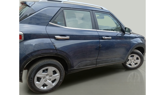 2022 Hyundai VENUE S+ 1.2, Petrol, Manual, 41,000 km, exterior