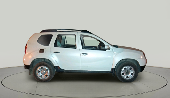 2015 Renault Duster 85 PS RXL DIESEL, Diesel, Manual, 1,65,696 km, exterior